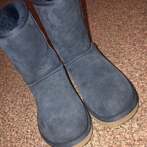 Brand New  Uggs Authentic limited edition